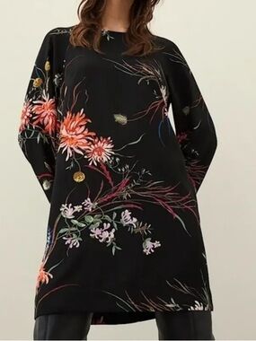 H&M Black Floral Pattern Crew Neckline Straight Hem Wide Long-Sleeve Dress R Top